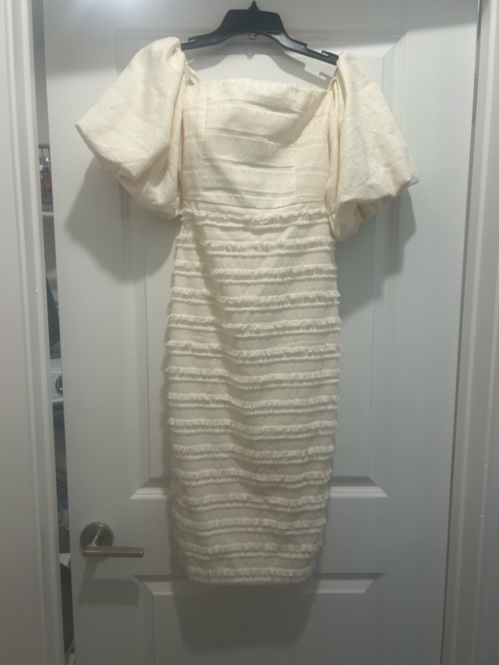 Badgley Mischka Ivory Puff-Sleeve Midi Dress